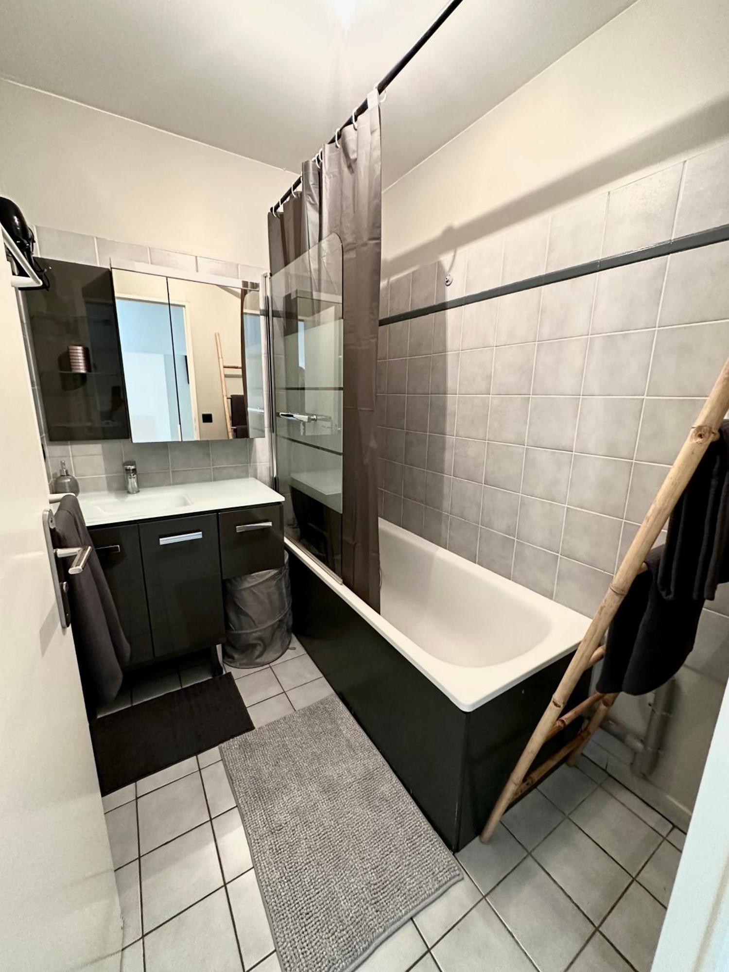 Appart' Calme - 48M² - Proche Versailles - Paris Elancourt Zewnętrze zdjęcie